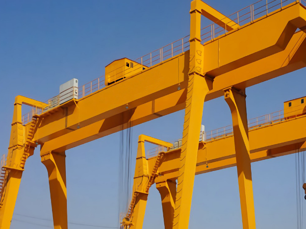 與傳統(tǒng)起重機(jī)相比，歐式起重機(jī)的結(jié)構(gòu)差異主要體現(xiàn)在哪些方面？