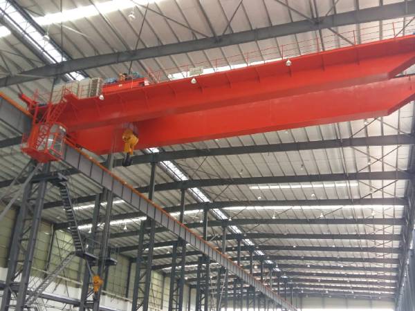 新中式橋式起重機(jī)的結(jié)構(gòu)特點(diǎn)有哪些？